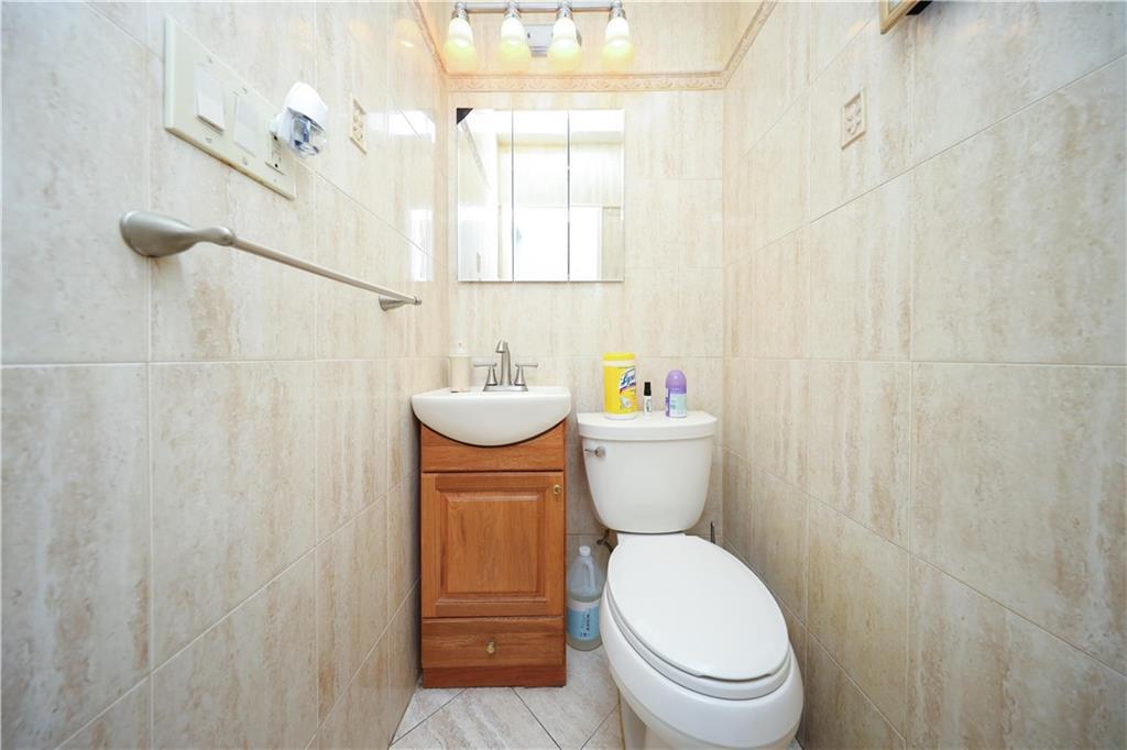 1296 E 54th Street Property Photo 26