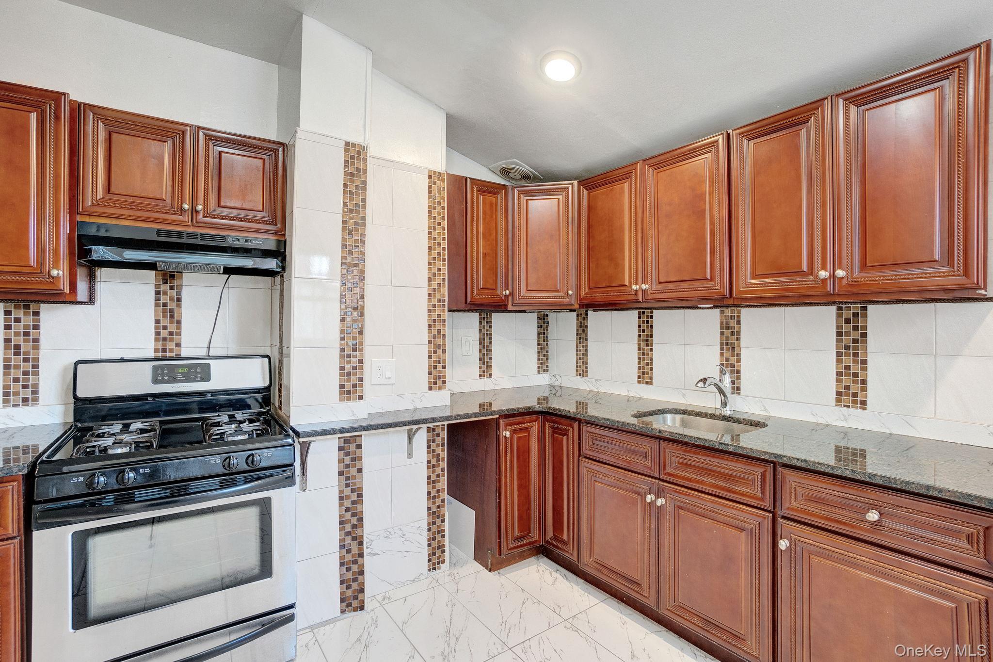 90-31 185th Street Property Photo 9