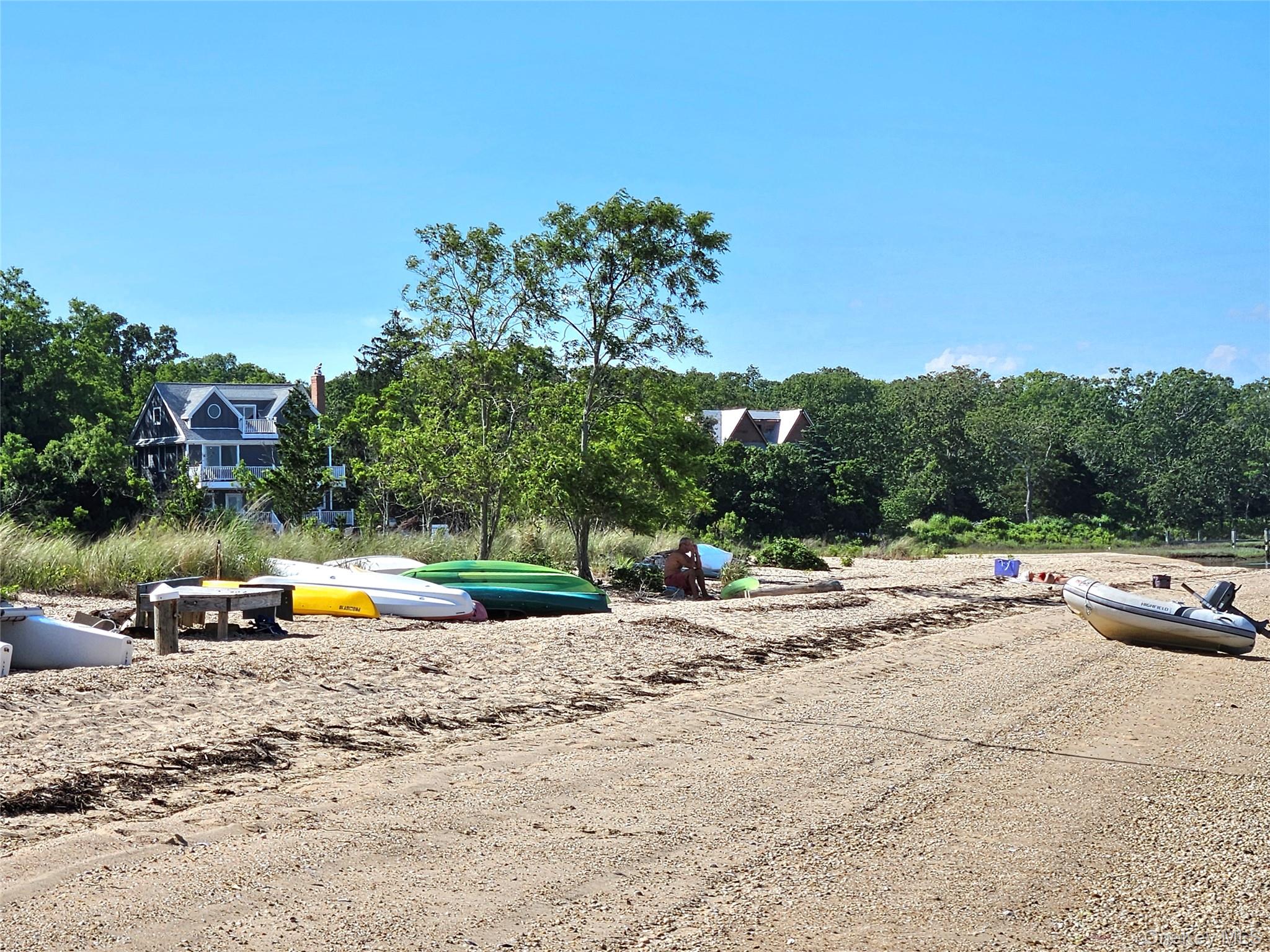 3650 Bay Shore Road Property Photo 4