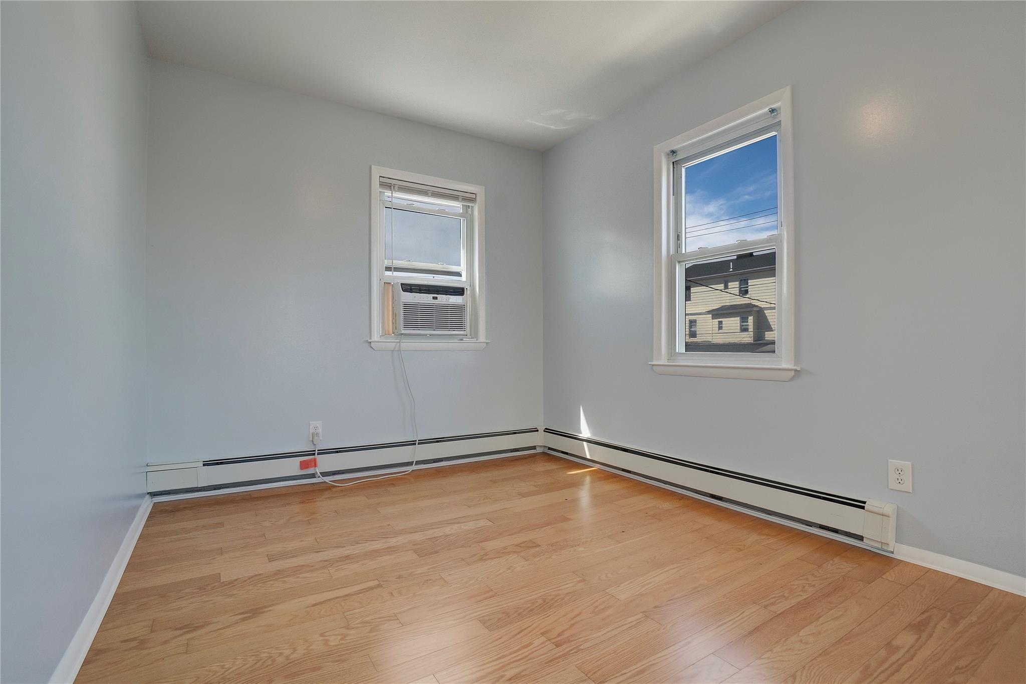 212 Beach 118th Street Property Photo 4