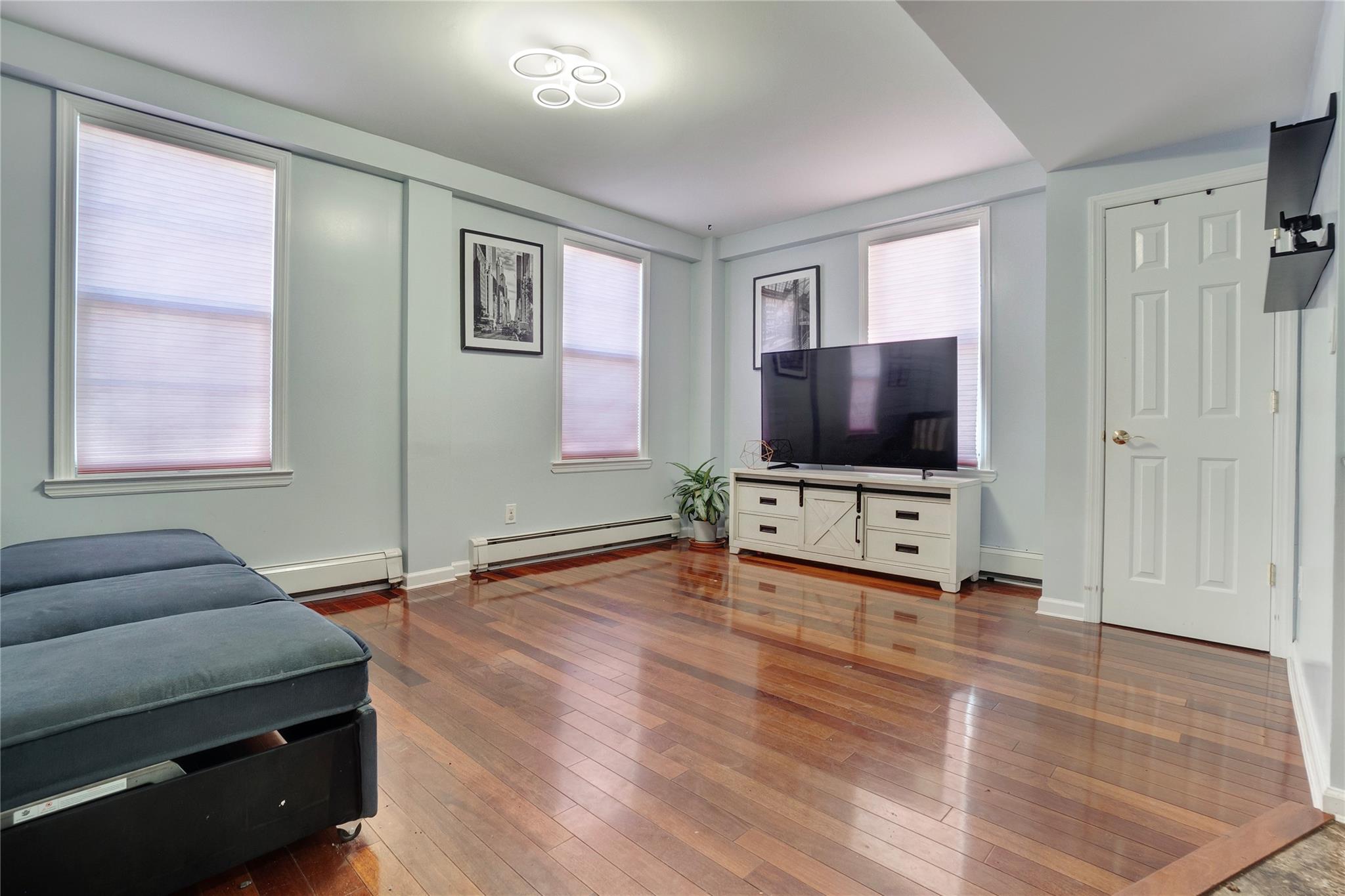 212 Beach 118th Street Property Photo 15