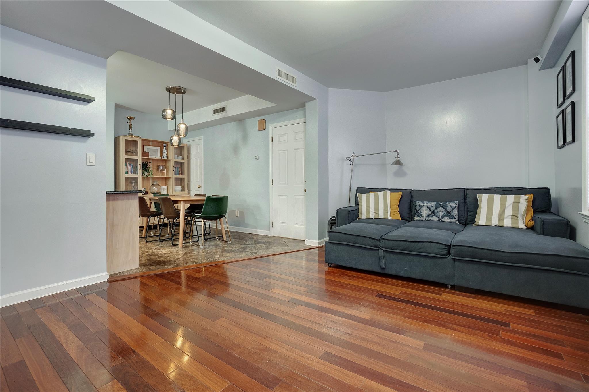 212 Beach 118th Street Property Photo 16