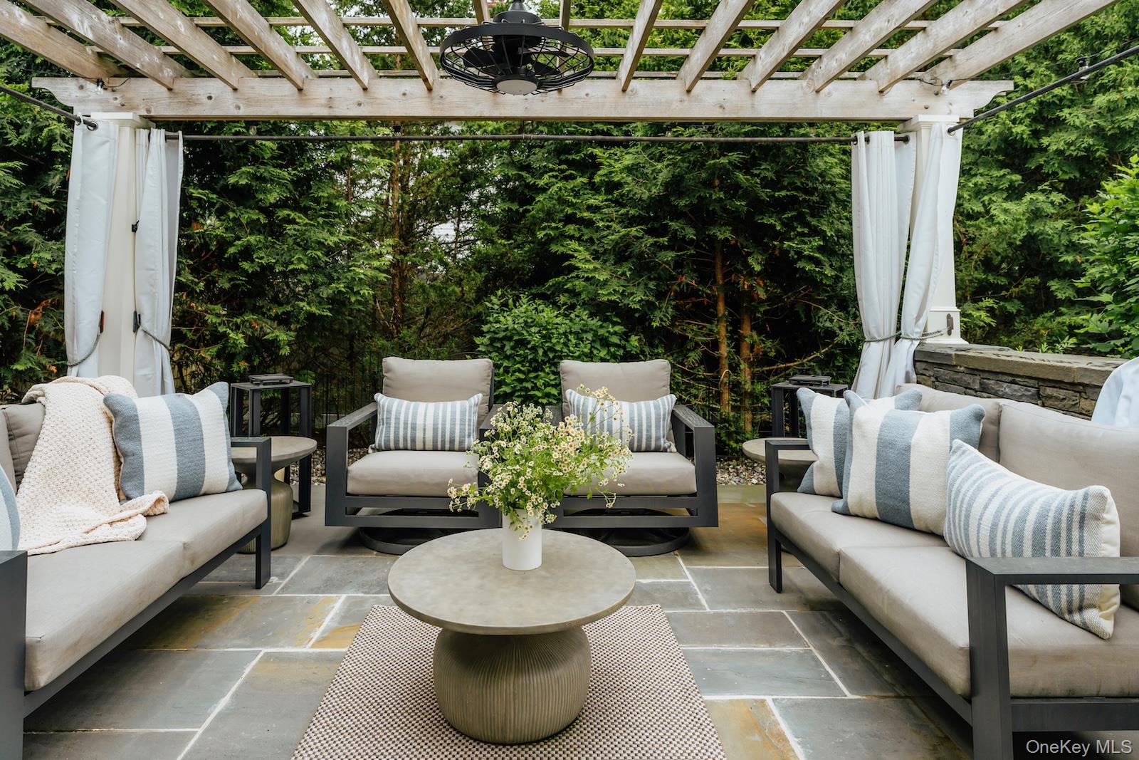 38 Chestnut Street Property Photo 17