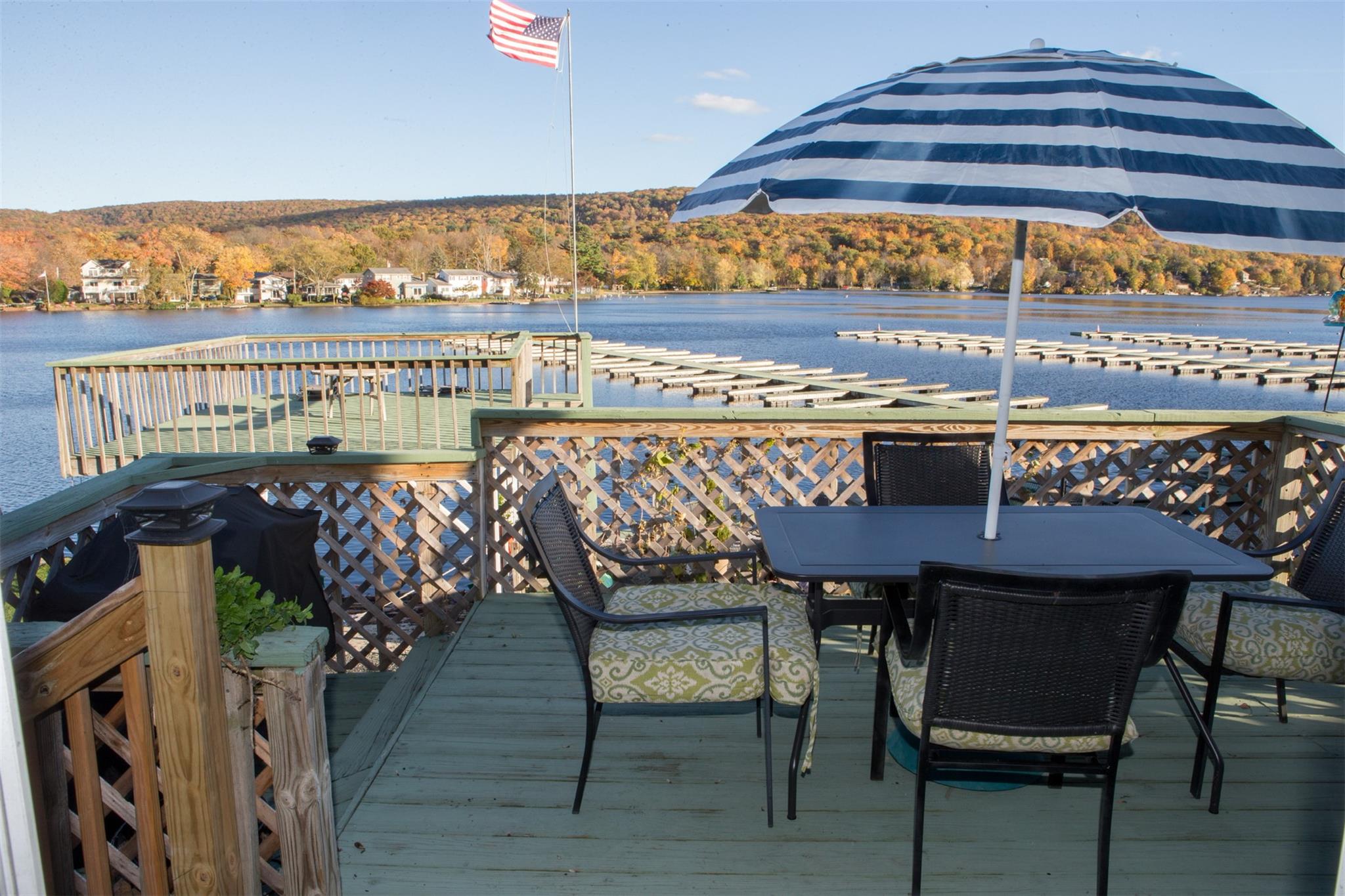 636 Jersey Avenue Property Photo 5