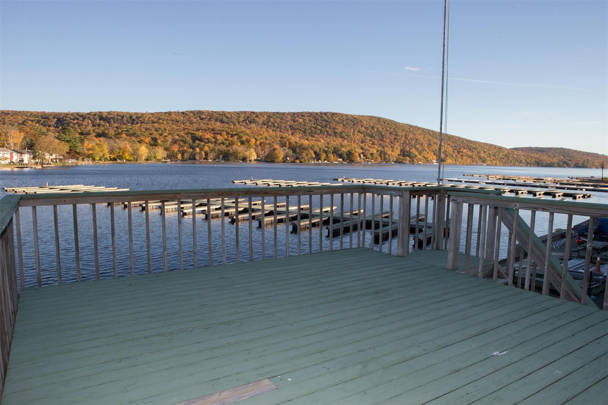 636 Jersey Avenue Property Photo 6