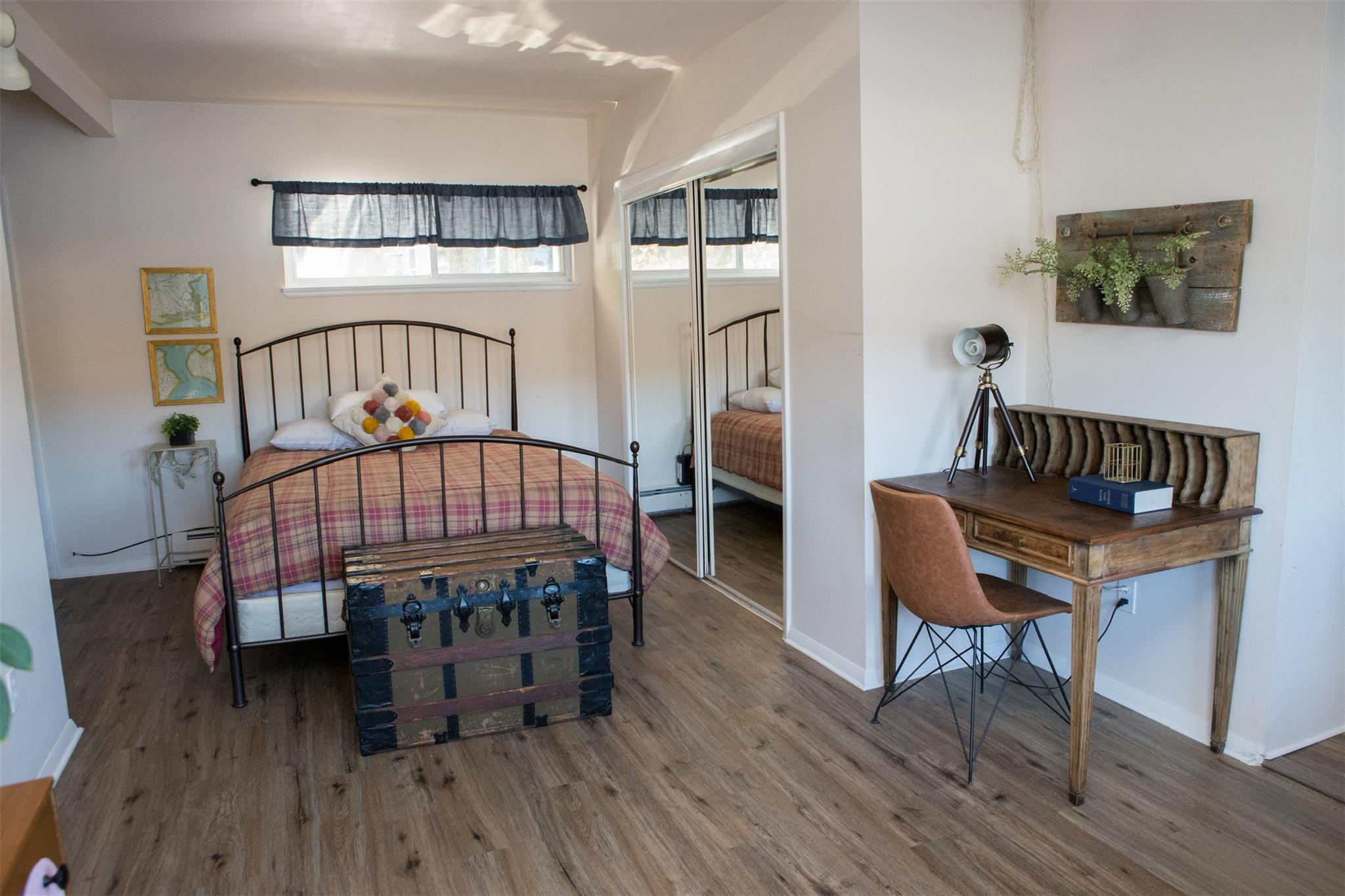 636 Jersey Avenue Property Photo 12