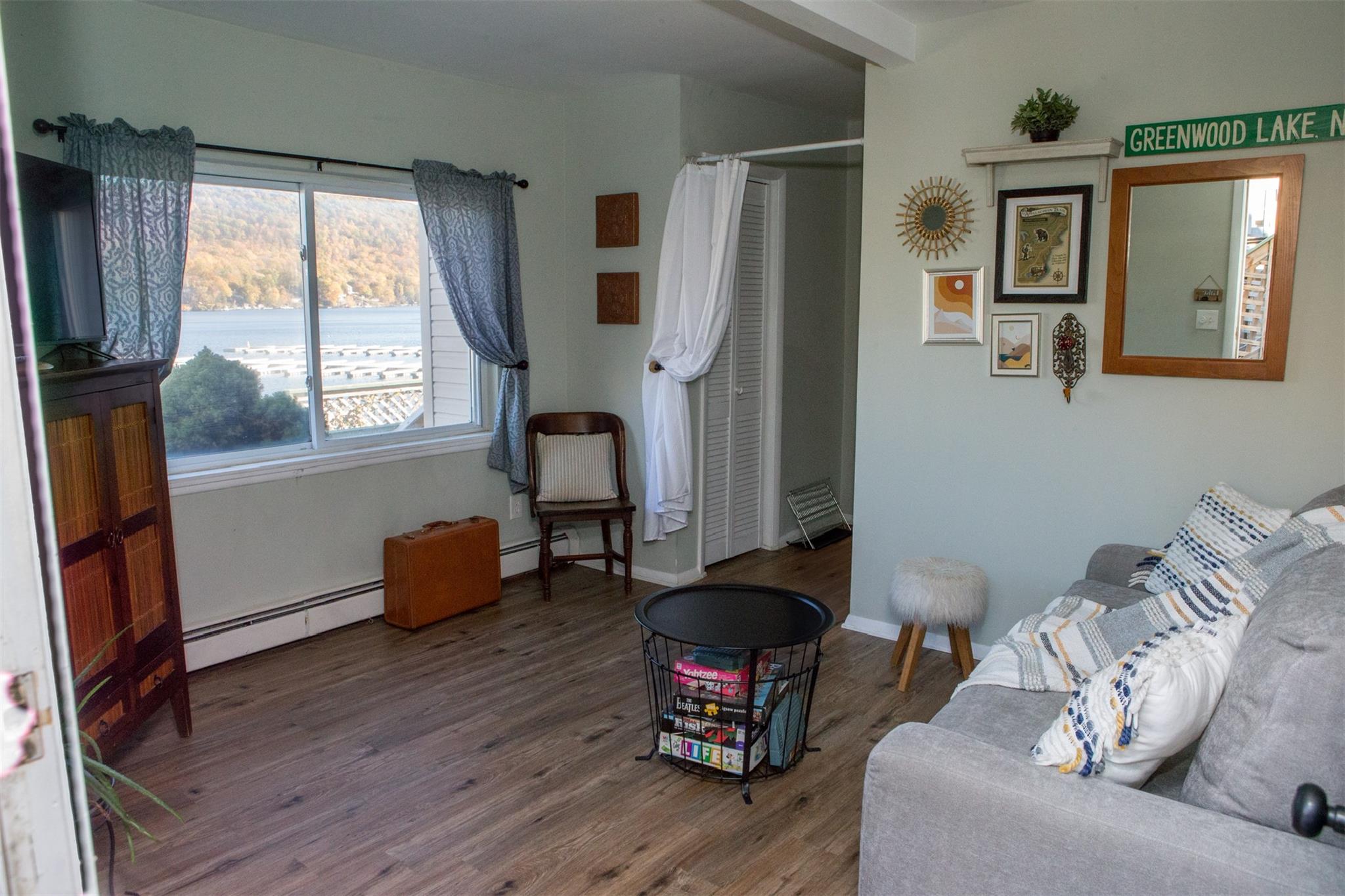 636 Jersey Avenue Property Photo 13