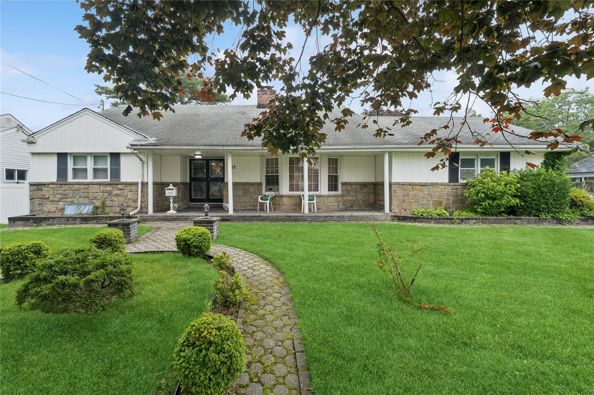 767 Cornwell Avenue Property Photo 1