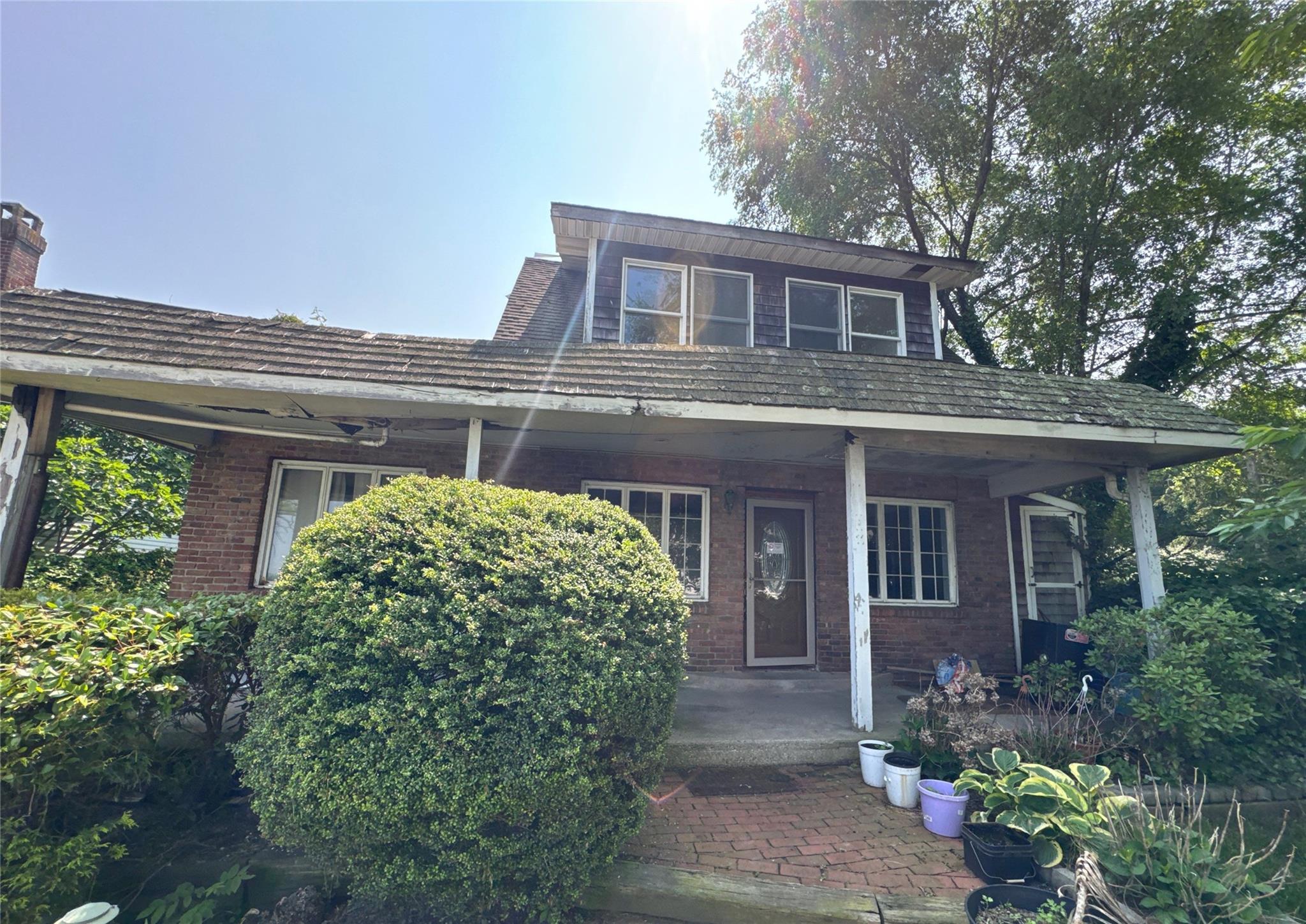 143 Harbor Road Property Photo 1