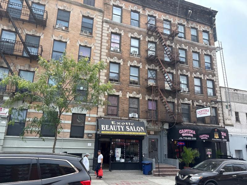576 Southern Boulevard
