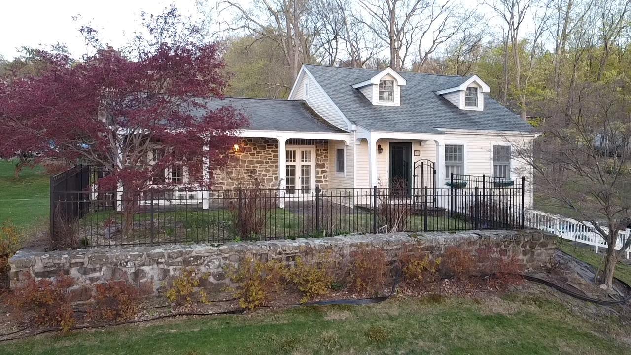39 Shore Drive Property Photo 1