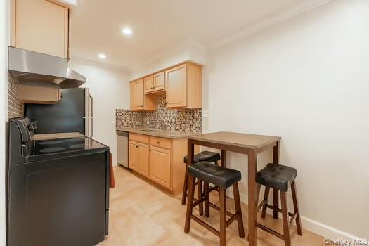 226 Millard 226 Property Photo 4