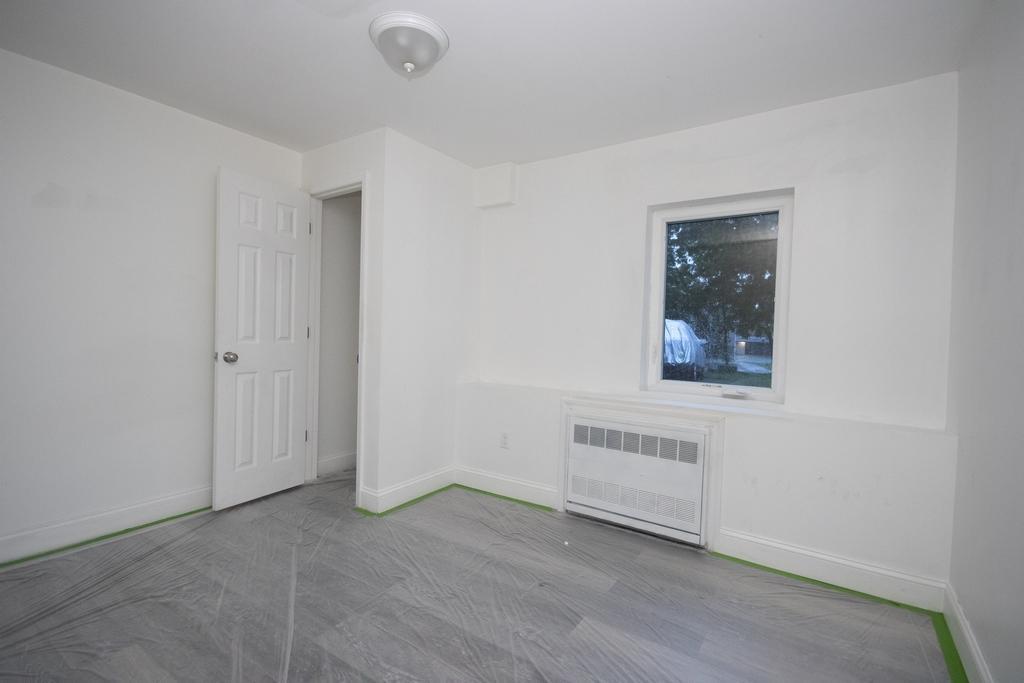 11 East Avenue Property Photo 27