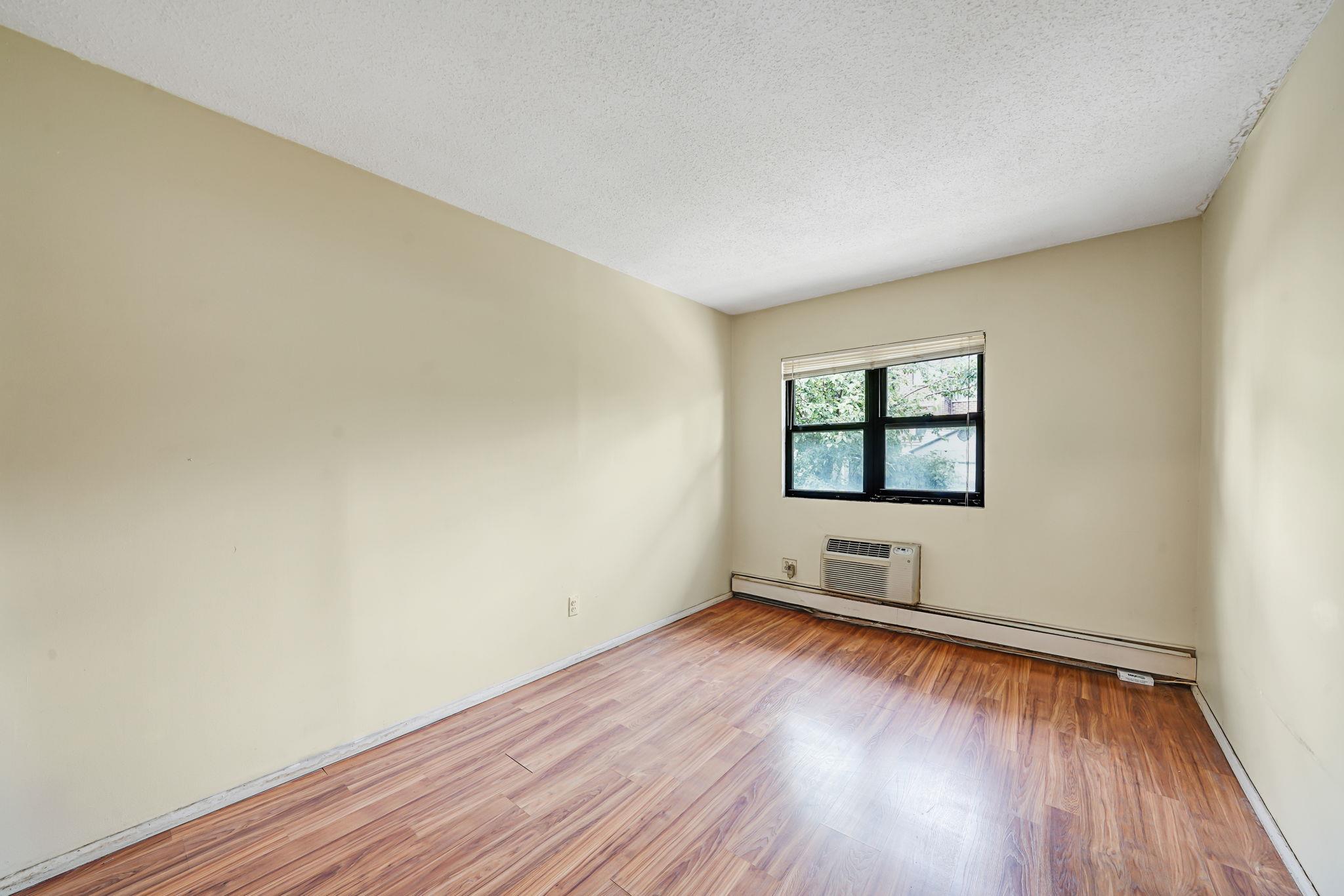 504 Julius Road 7c Property Photo 14
