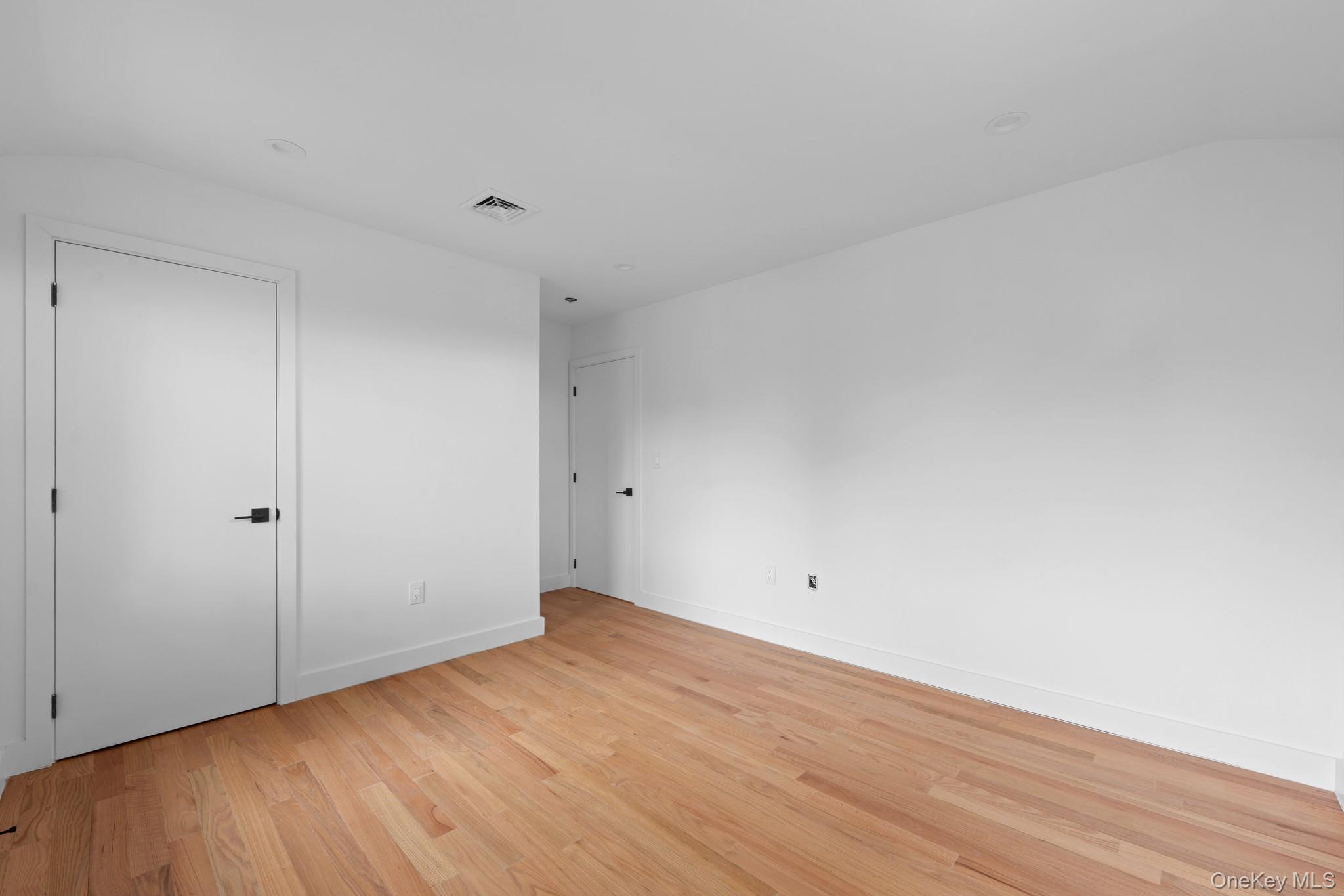 64-35 138th Street Property Photo 15