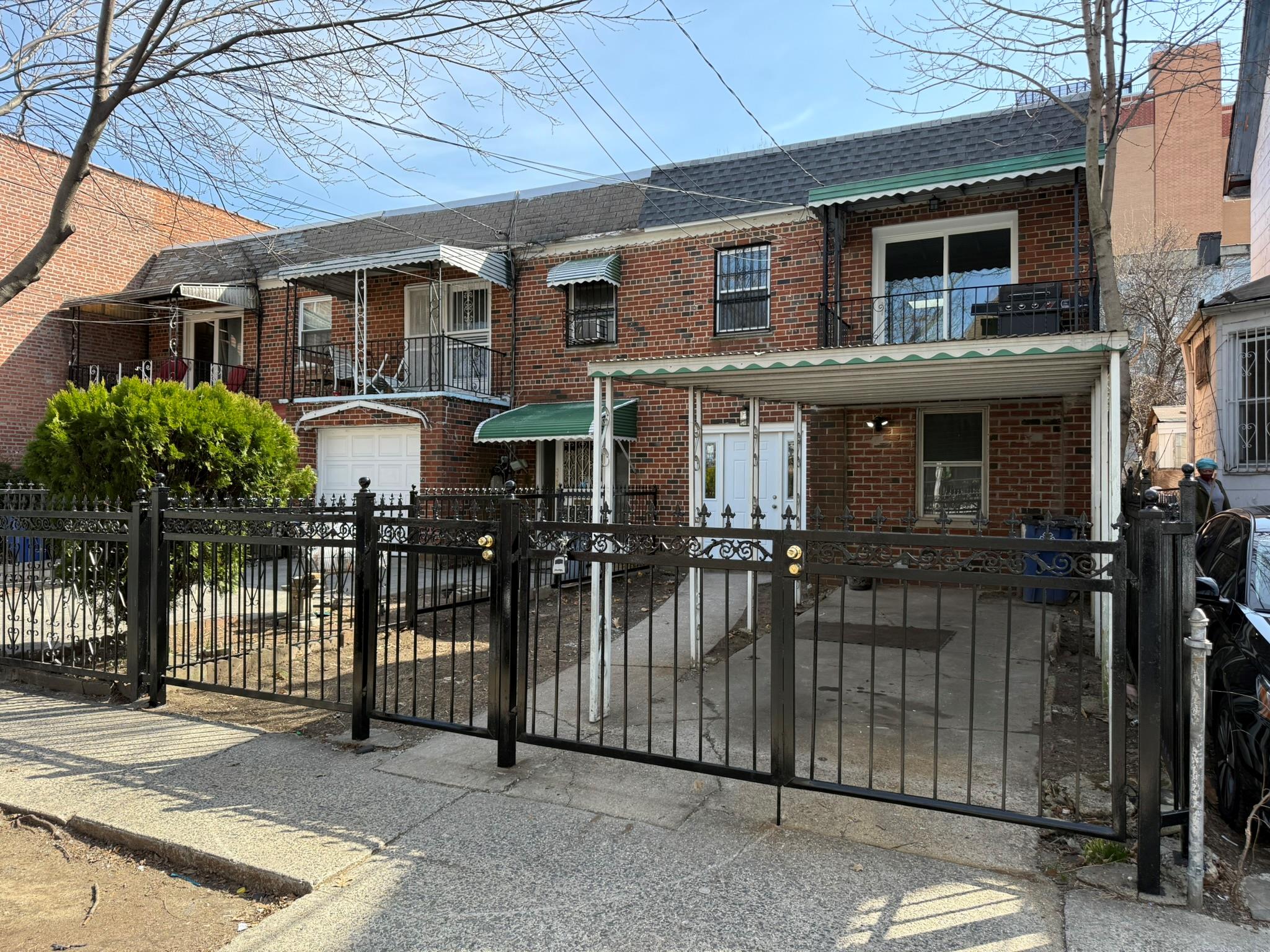 3978 Carpenter Avenue Property Photo 1