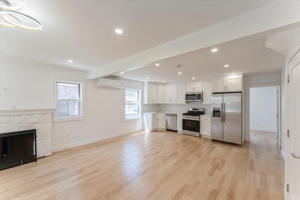13720 173rd Street Property Photo 5