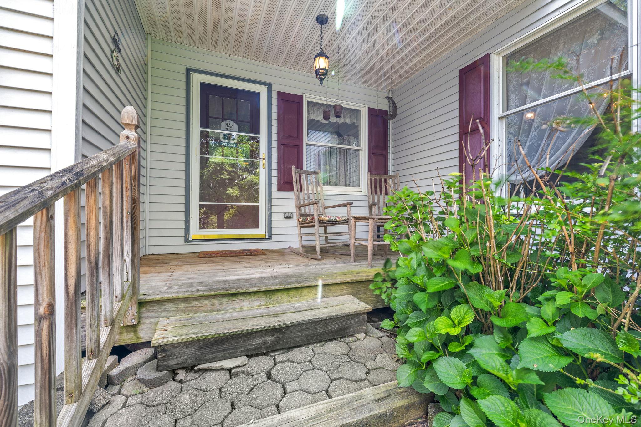 2 Gerri Court Property Photo 6