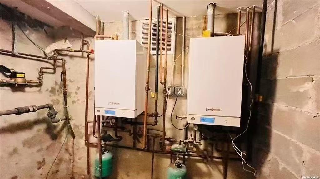 12318 85th Avenue Property Photo 7