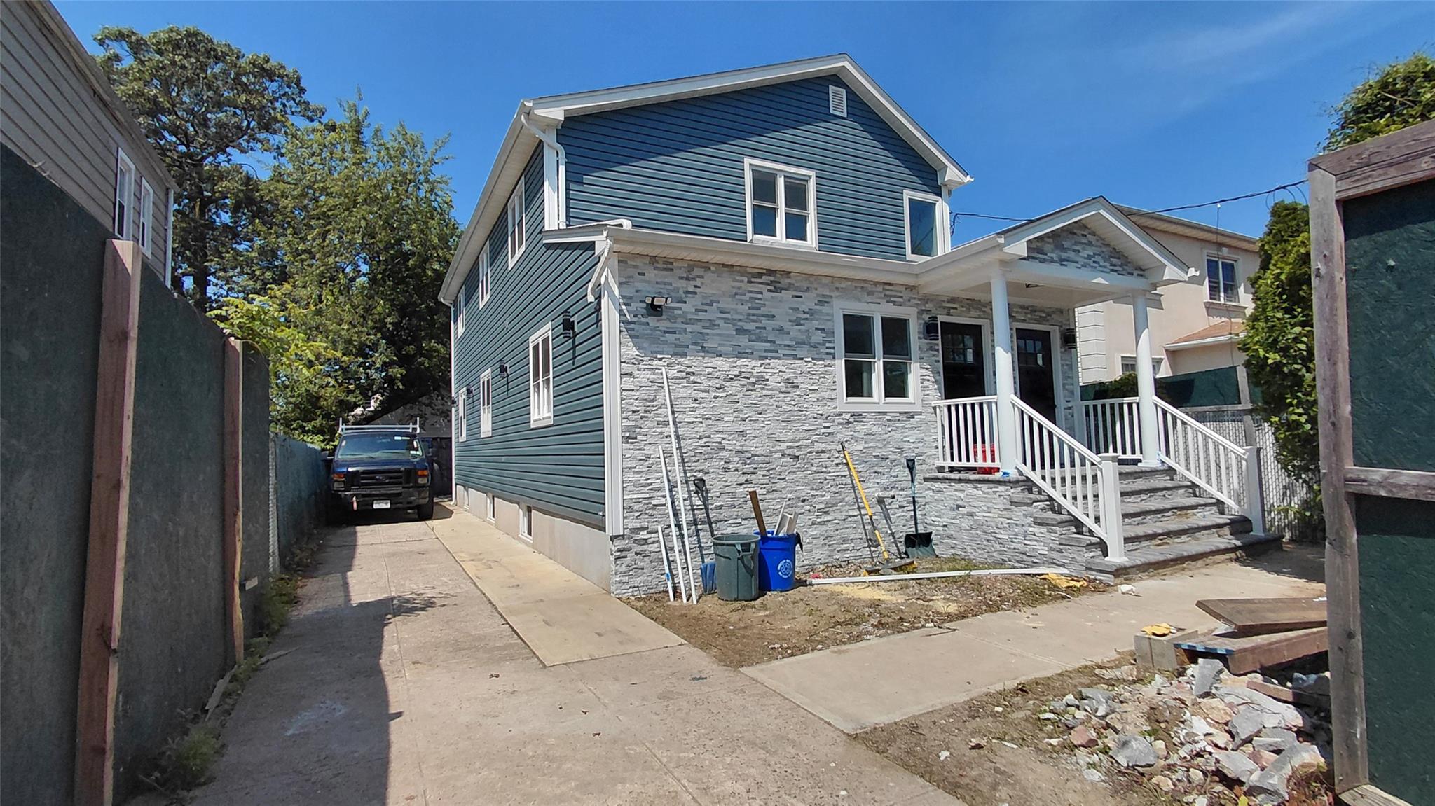 117-36 165th Street Property Photo 1