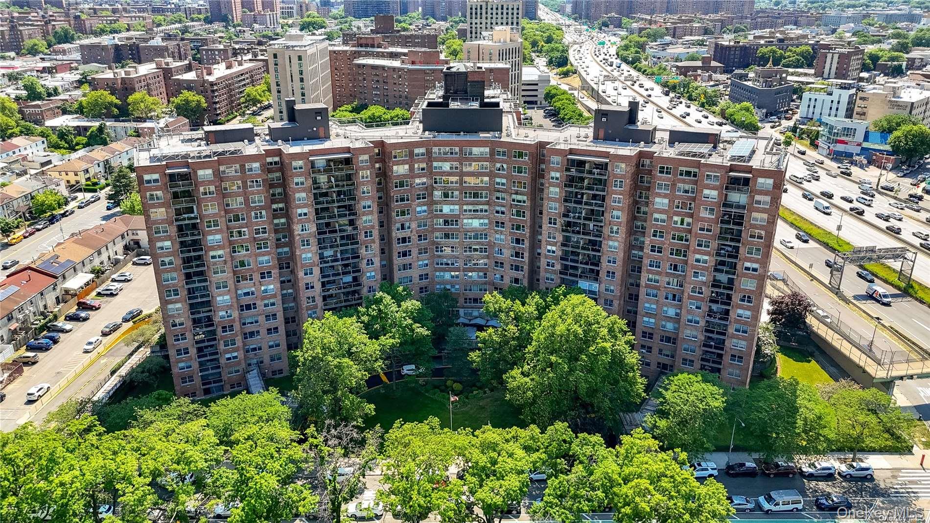 61-20 Grand Central Parkway B 706 Property Photo 1