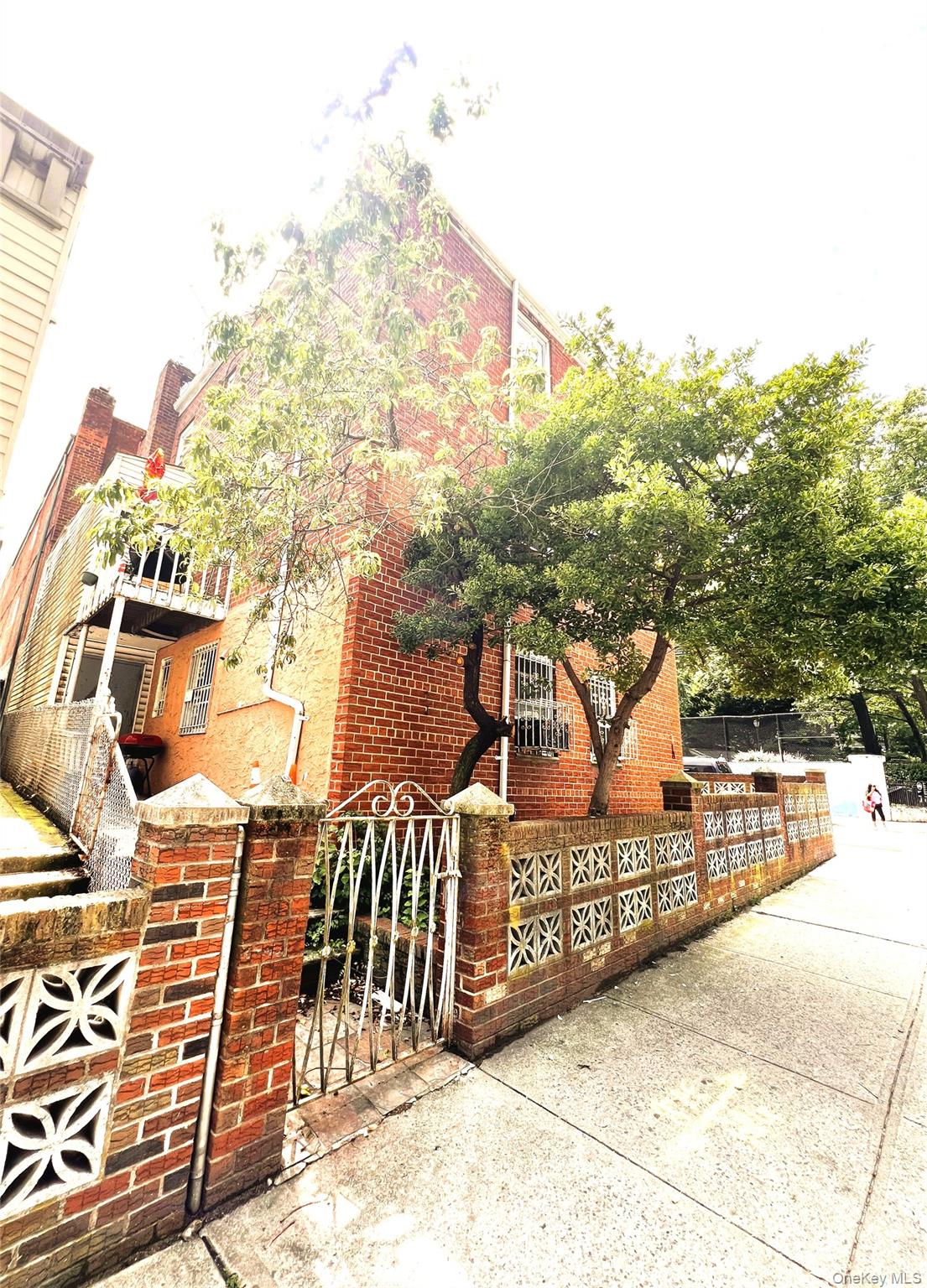 40-03 56th St. 3 Property Photo 29