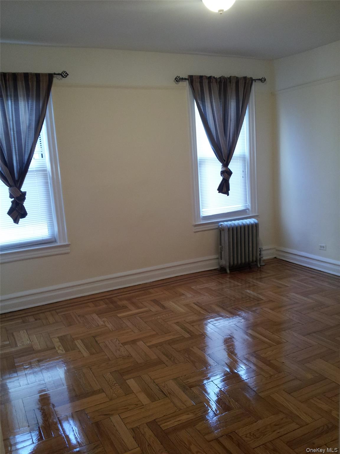 1821 Parkview Avenue Property Photo 12