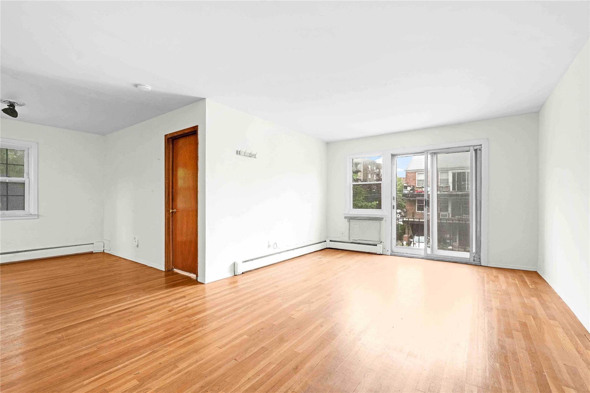 880867 Property Photo 6