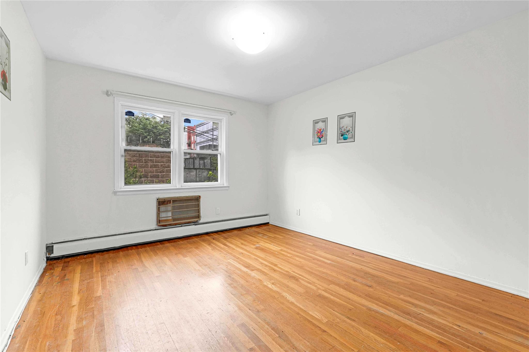 880867 Property Photo 10