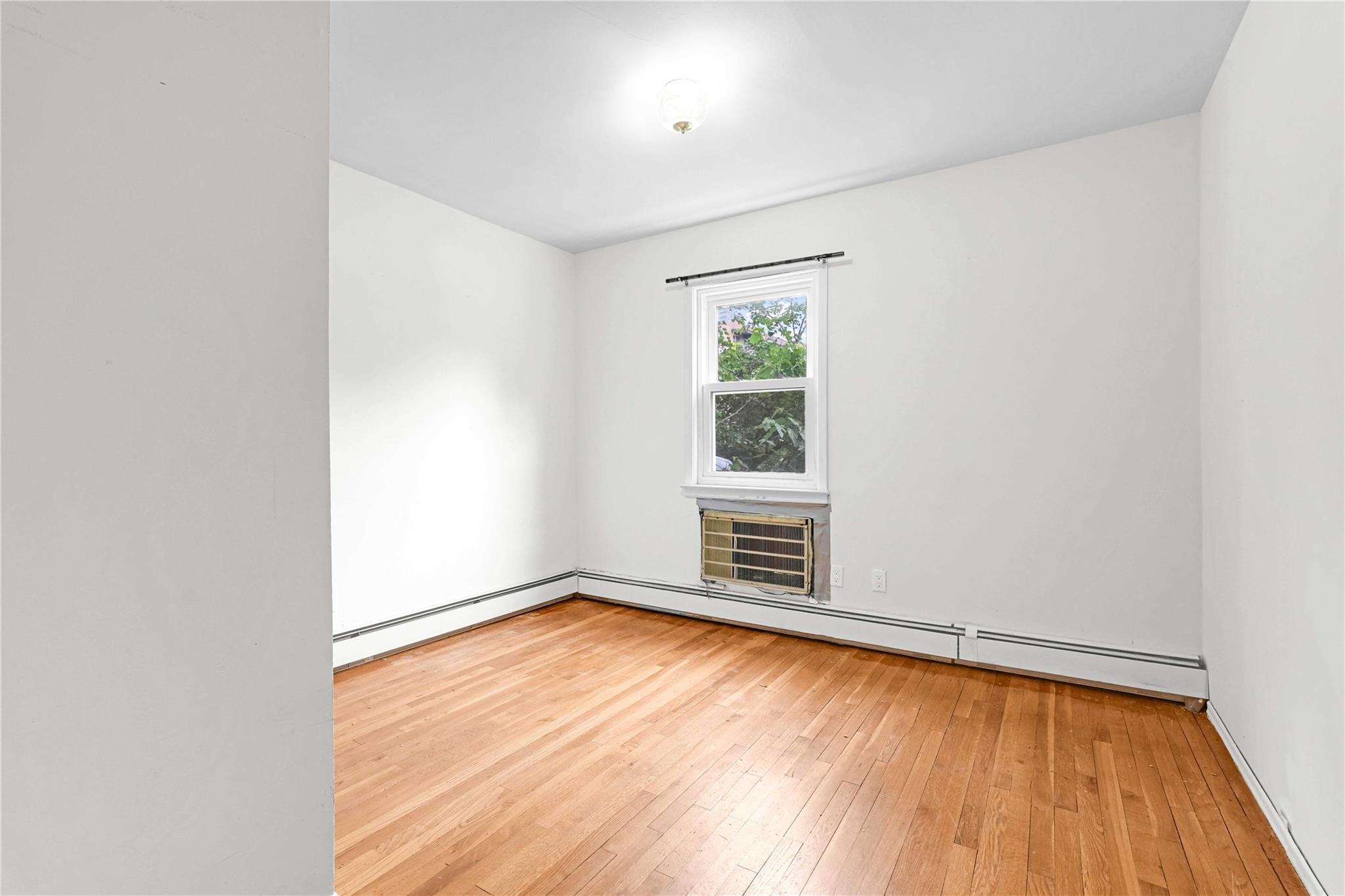 880867 Property Photo 15