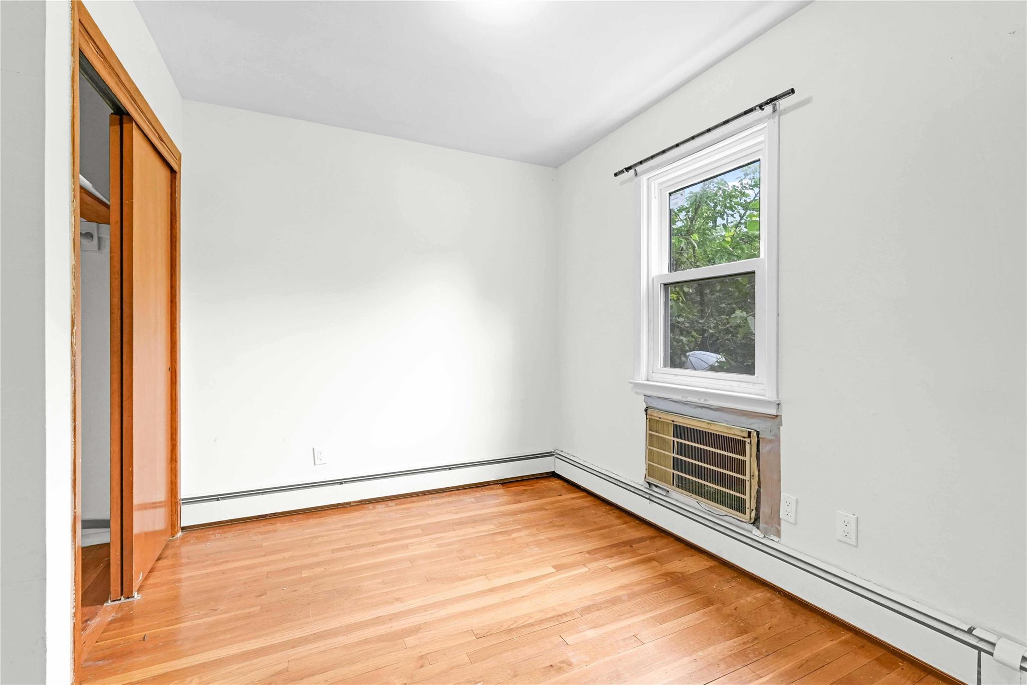 880867 Property Photo 16