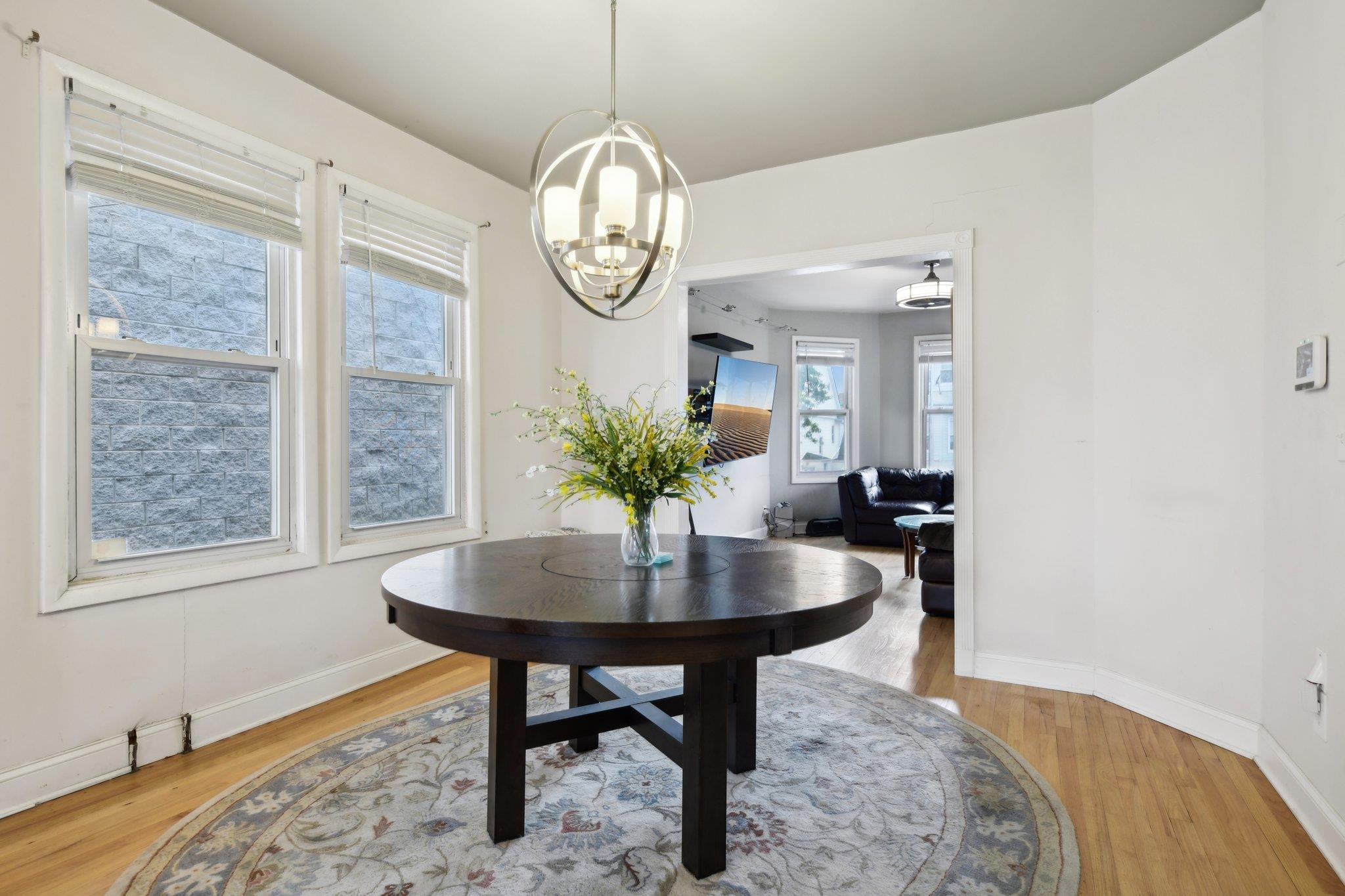 455 E 26th Street Property Photo 5