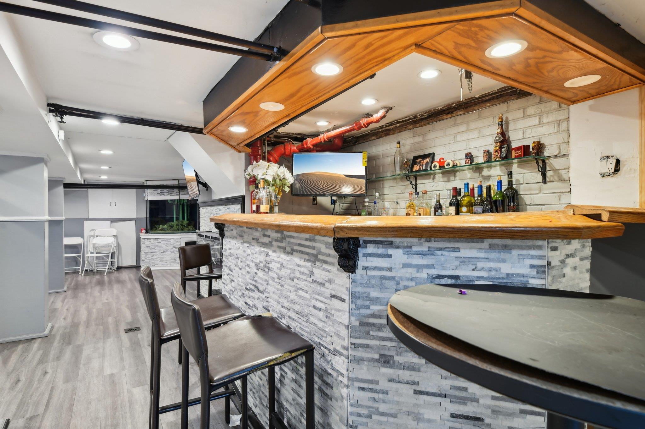 455 E 26th Street Property Photo 27