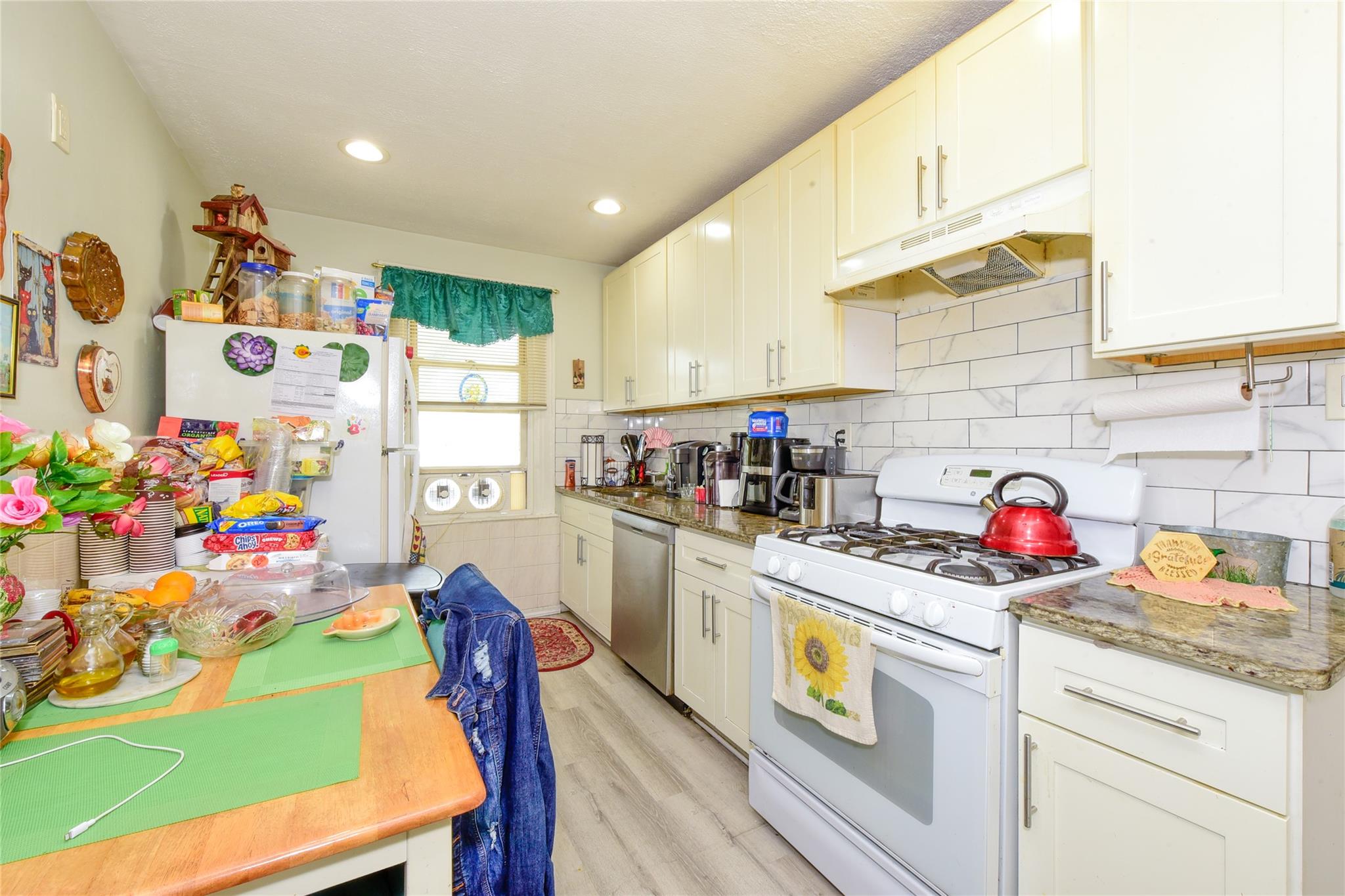 11418 103rd Avenue Property Photo 14