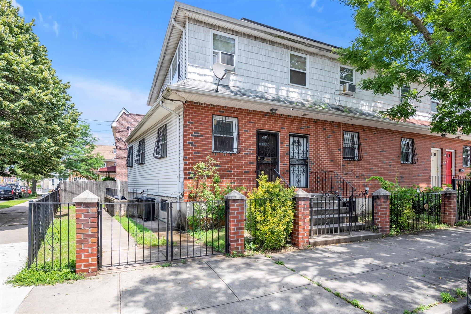 10753 Spa Place Property Photo 1