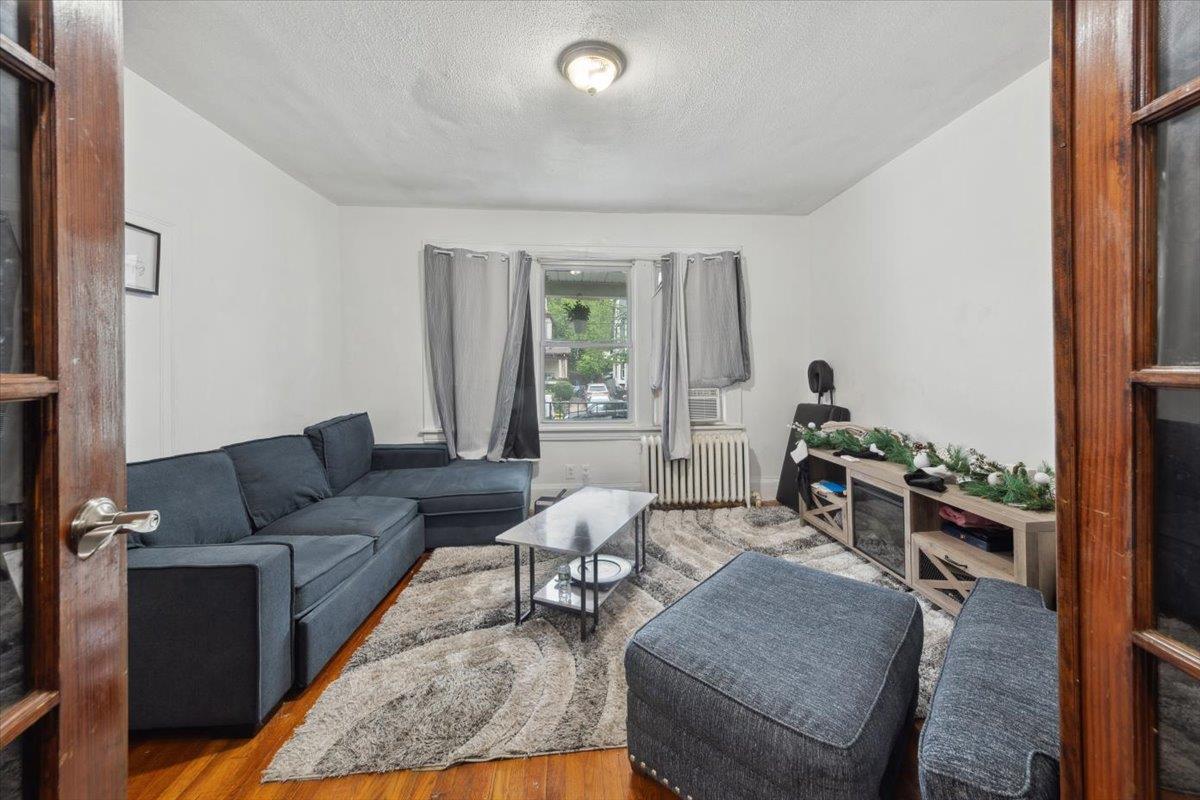 317 Hawthorne Avenue Property Photo 16