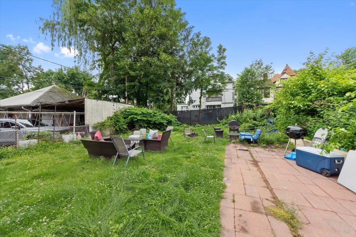 317 Hawthorne Avenue Property Photo 30