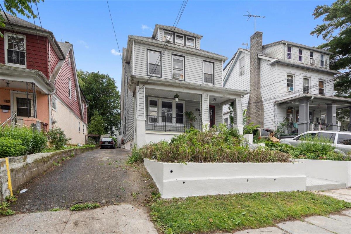 317 Hawthorne Avenue Property Photo 33