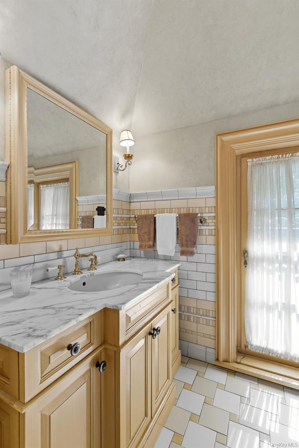 4 Red Fox Lane Property Photo 16