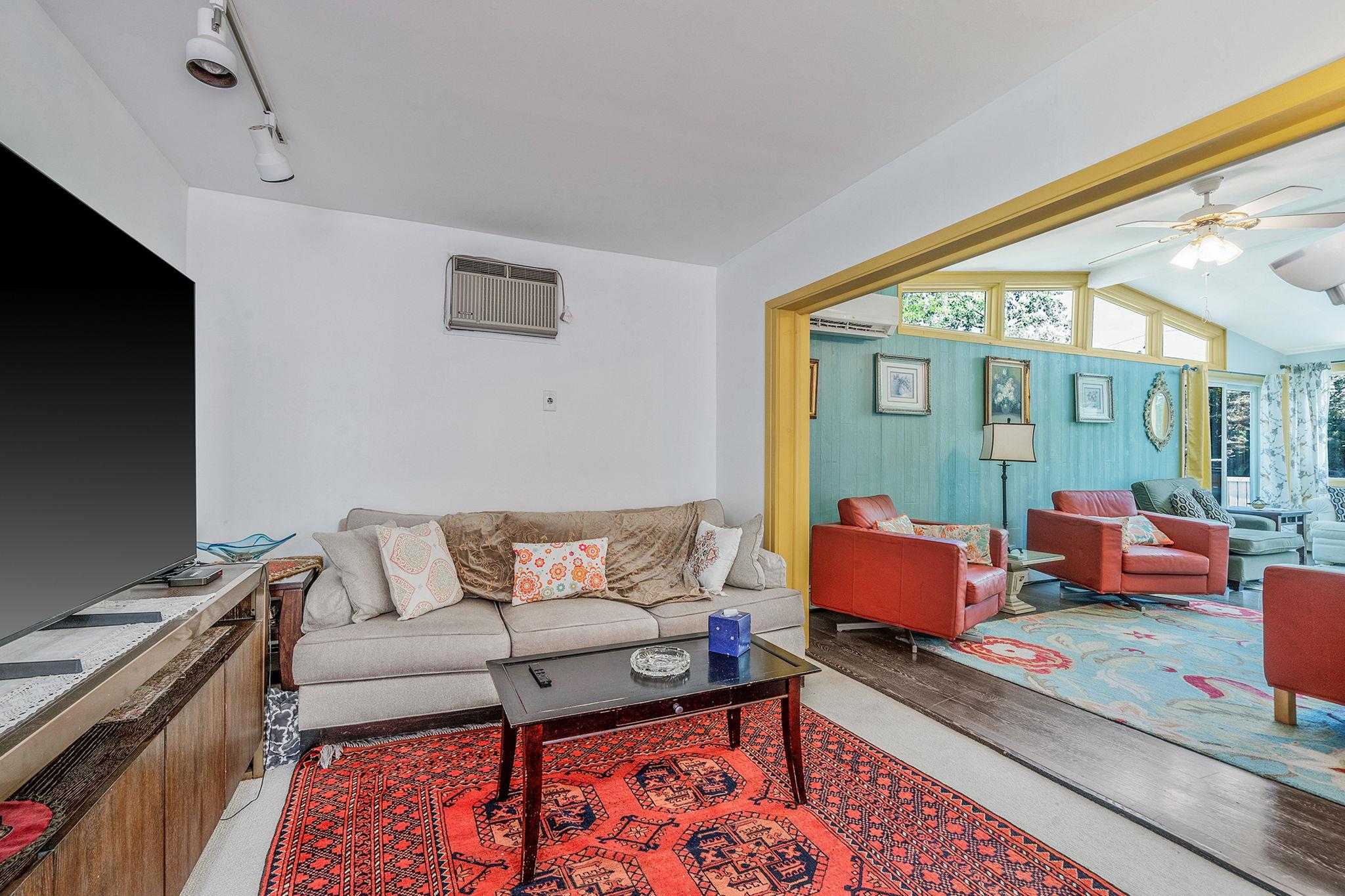 26 Liber Boulevard Property Photo 22