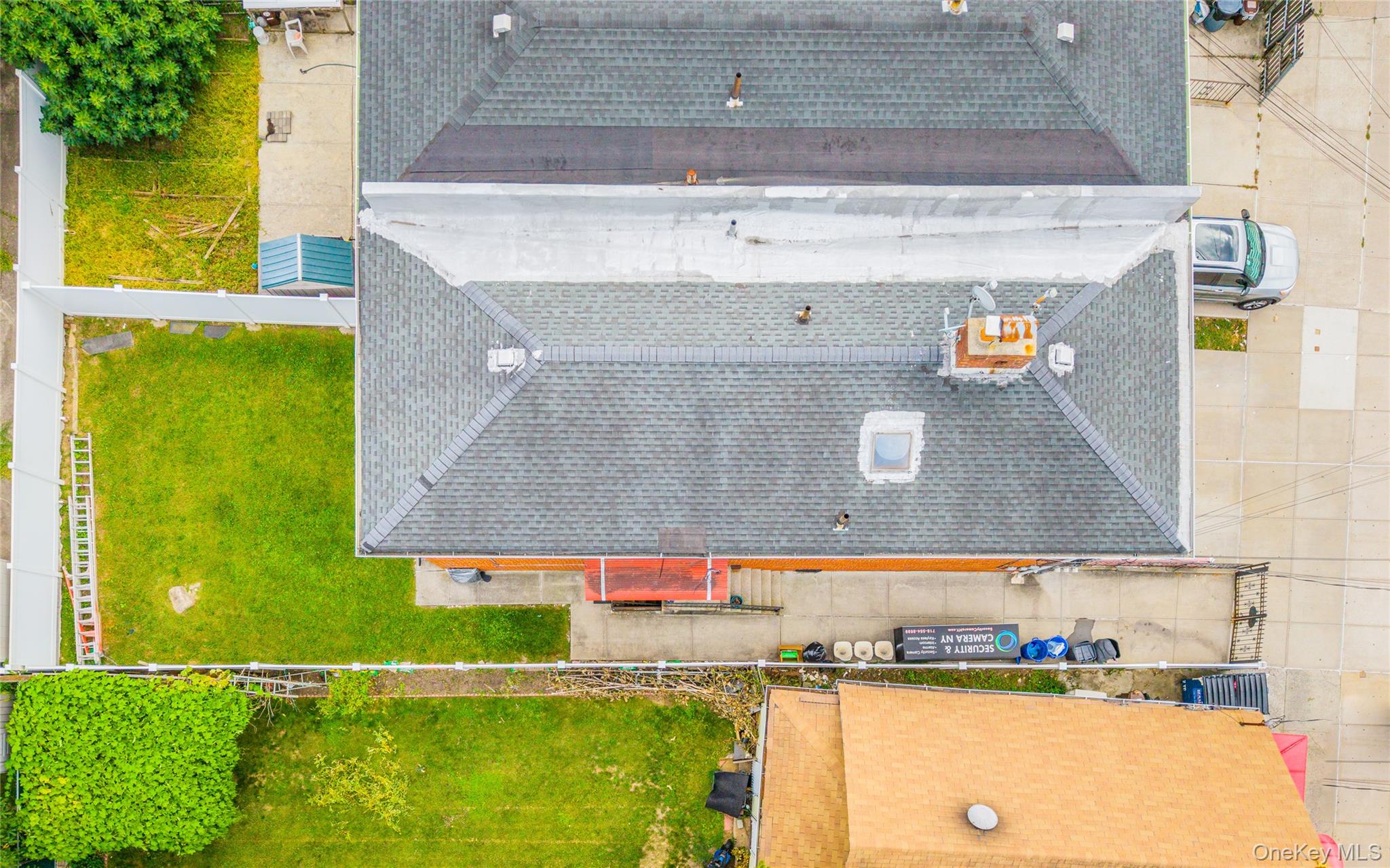 7511 164th St Property Photo 8