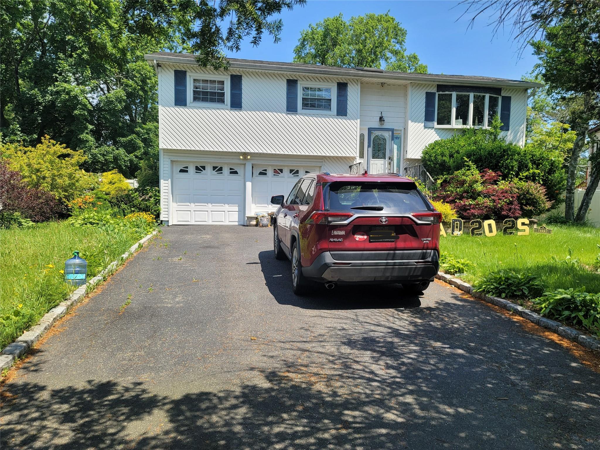 153 Cocoanut Street Property Photo 1