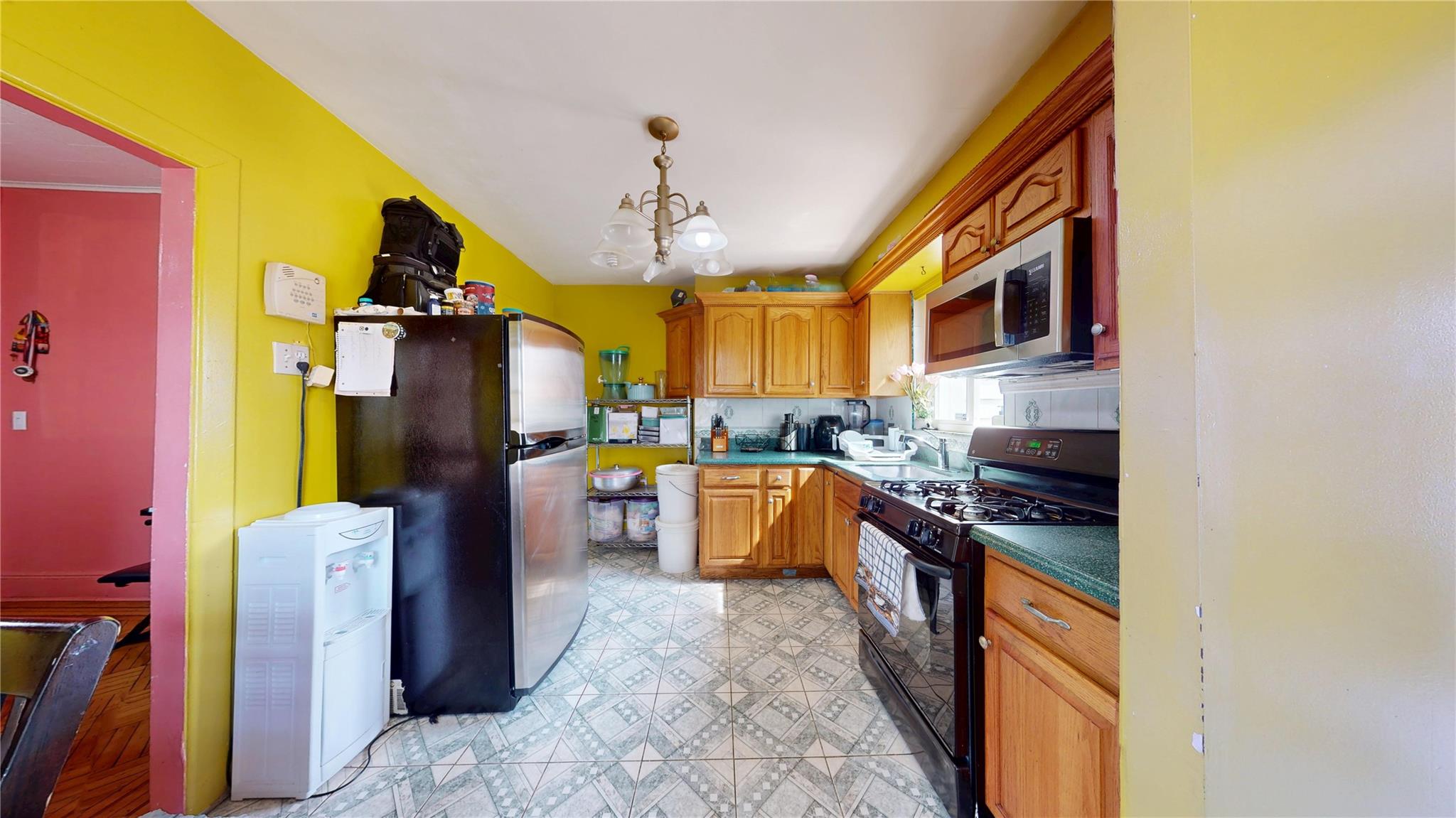 1563 E 46th Street Property Photo 7