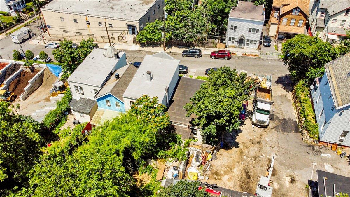 51 S High Street Property Photo 20