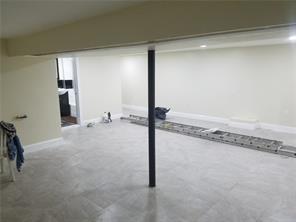 2718 Holland Avenue Property Photo 6