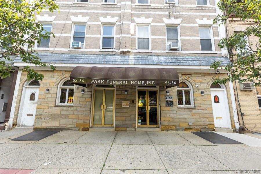 5836 Catalpa Avenue Property Photo 2