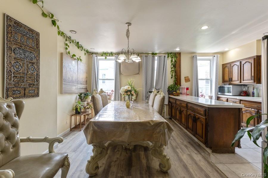 5836 Catalpa Avenue Property Photo 19