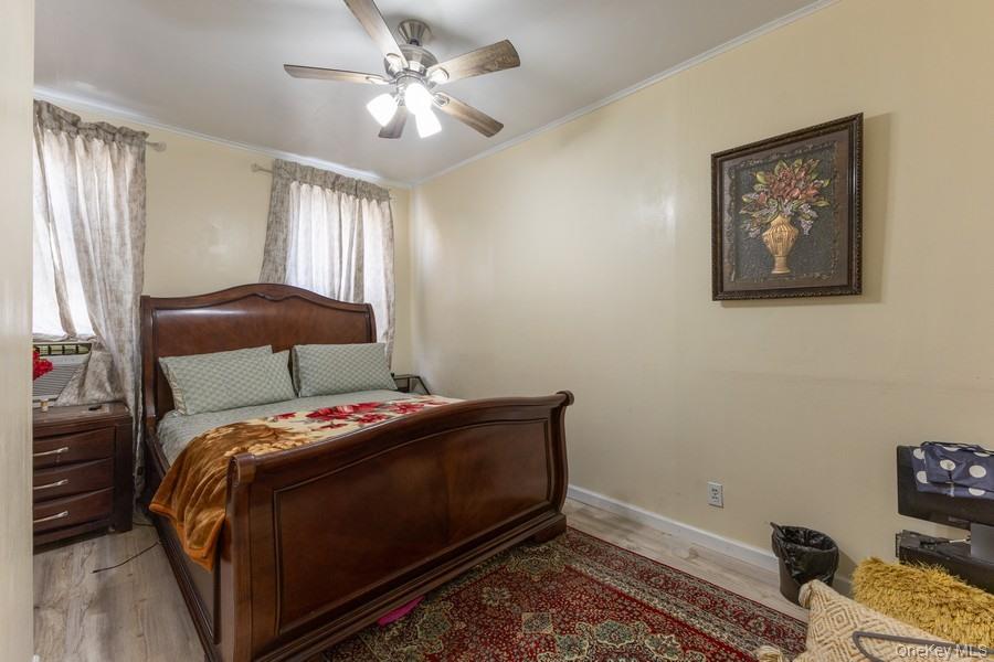 5836 Catalpa Avenue Property Photo 21