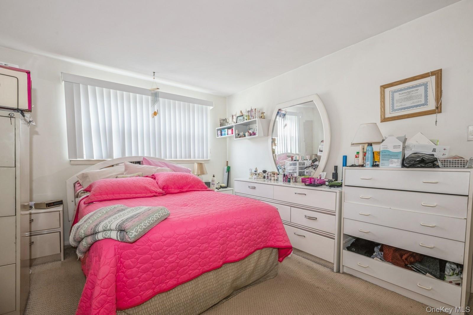 66 Gates Avenue Property Photo 26