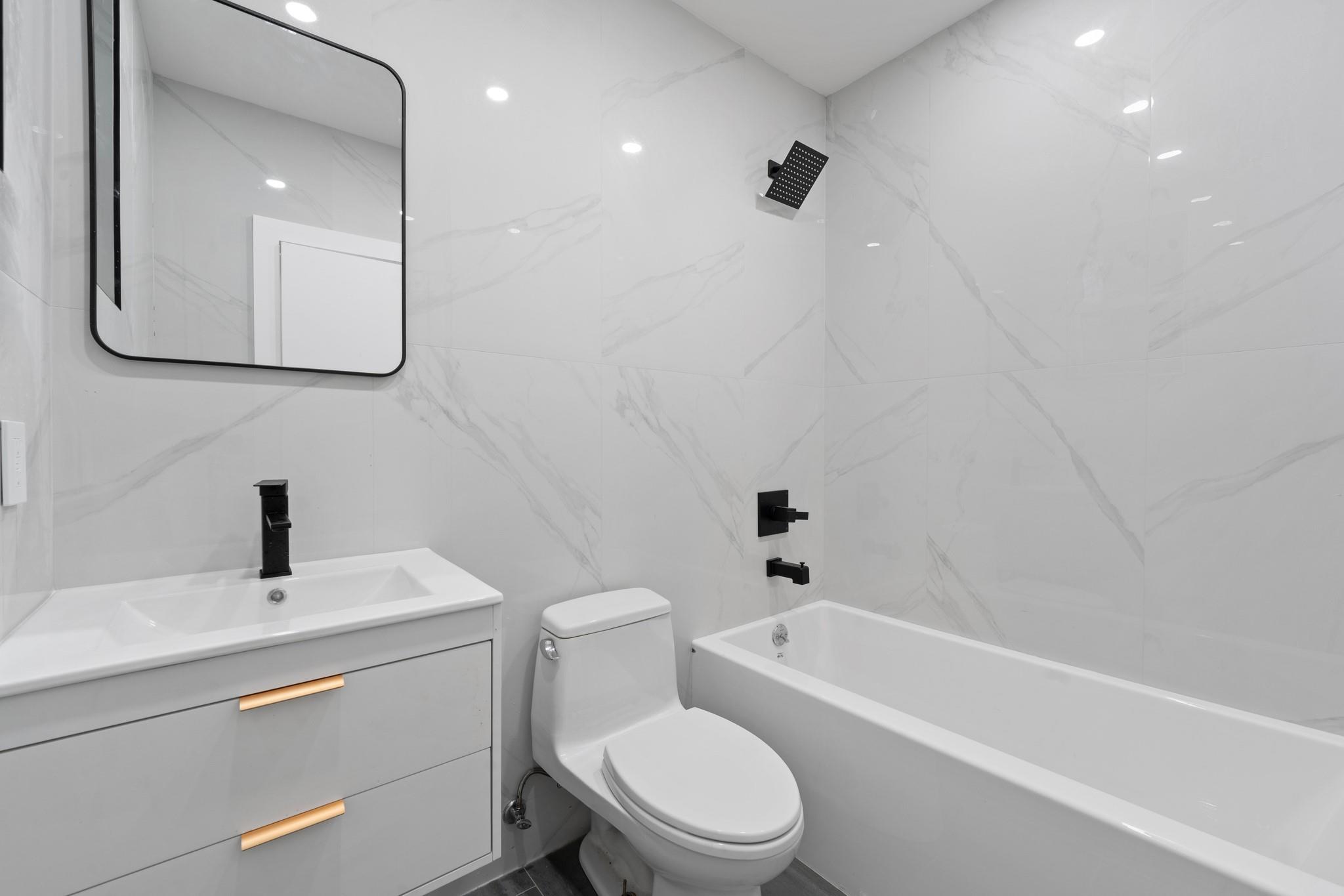 256 Herzl Street Property Photo 12